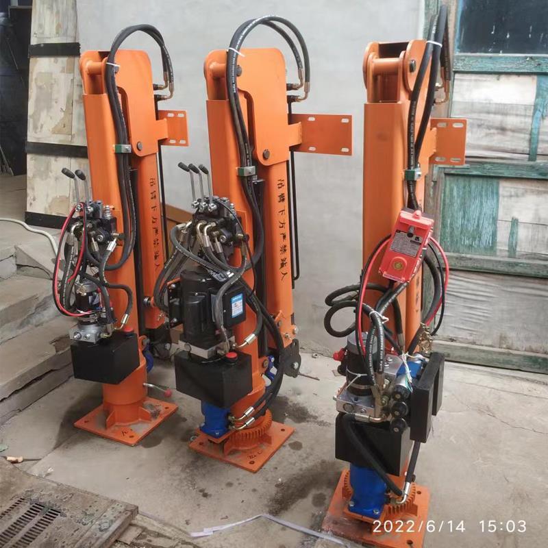 南开区重汽蓝牌随车吊 3.2吨 国六动力强 液压驱动 农用自卸起重机